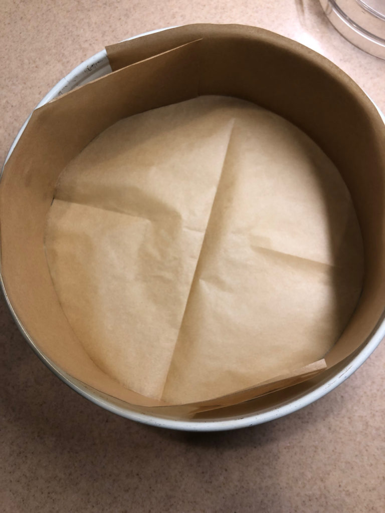 Parchment lined pan